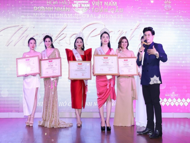 Miss tài năng Nguyễn Thị Duyên giản dị tham dự Thanks Party Hoa hậu Doanh nhân Việt Nam Toàn cầu 2020